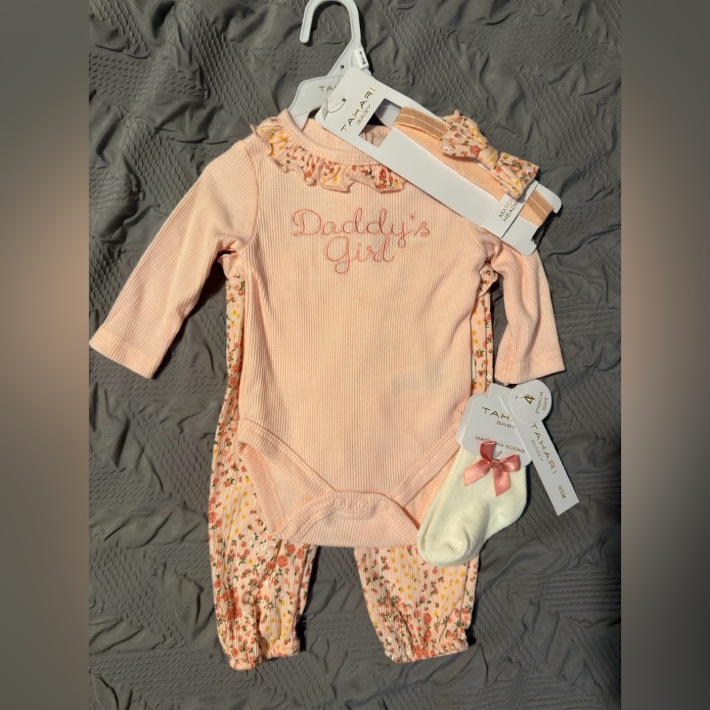 Baby girl Daddy's Girl' One Piece Set